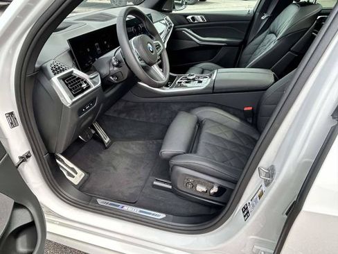 Used 2026 BMW X5 M60i w/ Executive Package AWD/4WD image 15
