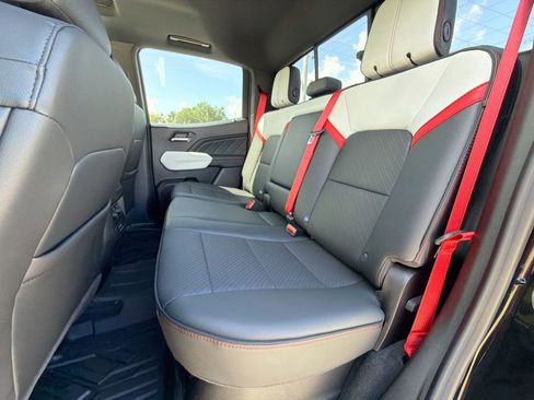 New 2026 GMC Canyon AT4X AWD/4WD image 18