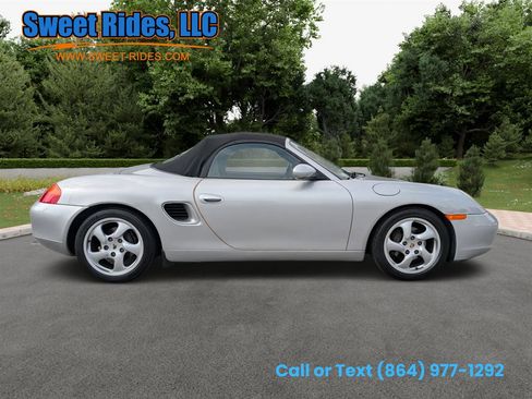 Used 2001 Porsche Boxster RWD image 9