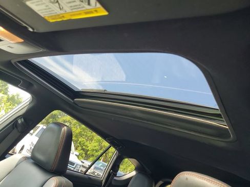 Used 2017 Toyota RAV4 SE FWD image 10