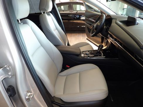 Used 2024 MAZDA CX-30 AWD 2.5 S w/ Preferred Package image 14