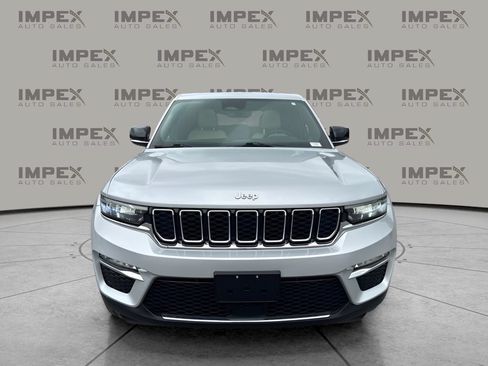 Used 2024 Jeep Grand Cherokee Limited 4xe AWD/4WD image 5