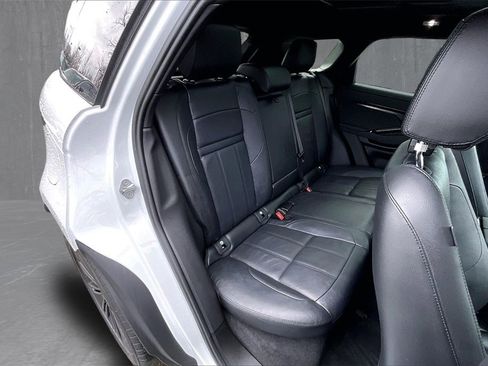 Used 2025 Land Rover Range Rover Evoque Dynamic SE image 25