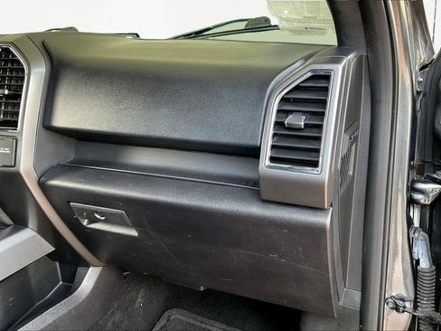 Used 2016 Ford F150 XLT w/ Equipment Group 302A Luxury image 27