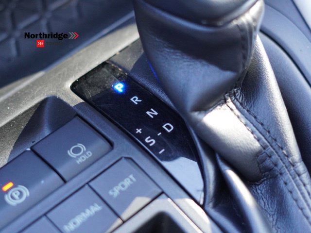 Used 2019 Toyota RAV4 XLE w/ Carpet Mat Package FWD image 31