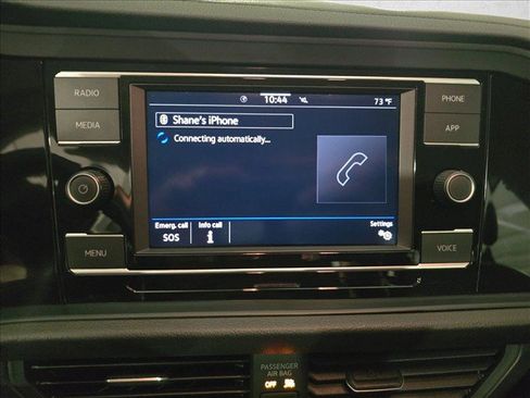 Used 2024 Volkswagen Jetta SE FWD image 23