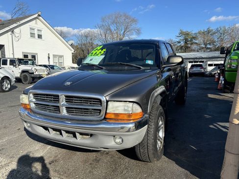Used 2004 Dodge Dakota SLT w/ Chrome Appearance Group image 7