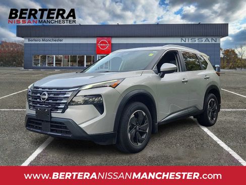 Certified 2024 Nissan Rogue SV w/ SV Premium Package image 1