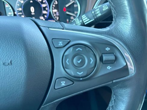 Used 2020 Buick Enclave Avenir w/ Avenir Technology Package image 38