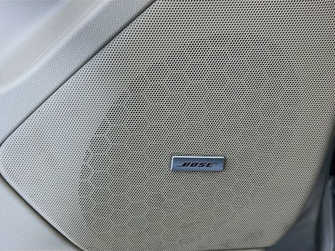 Used 2017 Cadillac XT5 FWD image 18