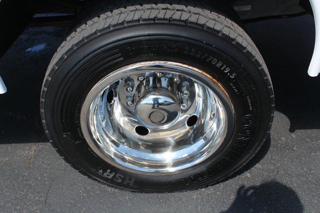Used 2015 Ford F450 XL w/ Power Equipment Group AWD/4WD image 25