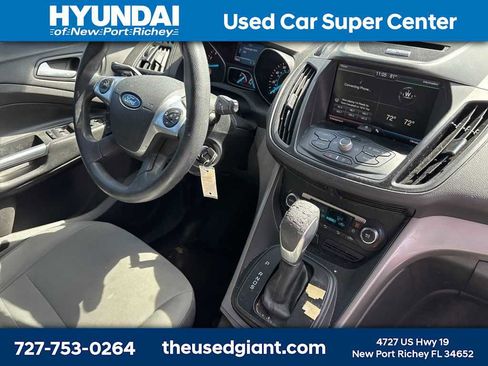 Used 2015 Ford Escape SE w/ Equipment Group 201A image 7