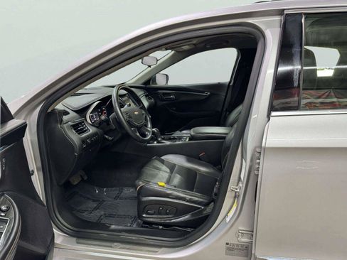 Used 2016 Chevrolet Impala LTZ FWD image 25