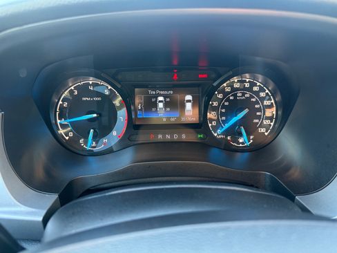 Used 2023 Ford Ranger XLT w/ Equipment Group 301A Mid image 11