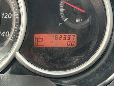 Used 2010 Nissan Versa 1.8 S w/ PWR Plus Pkg FWD image 14