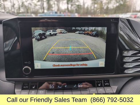 Used 2025 Toyota Camry SE w/ Convenience Package AWD/4WD image 22