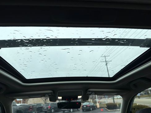 Used 2021 Subaru Forester Premium image 21