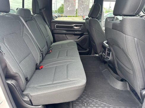 Used 2023 RAM 1500 Big Horn AWD/4WD image 40
