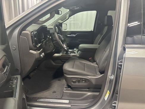 New 2025 GMC Sierra 1500 SLT w/ SLT Premium Plus Package image 28