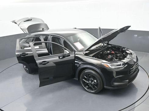 Used 2024 Honda HR-V Sport image 69