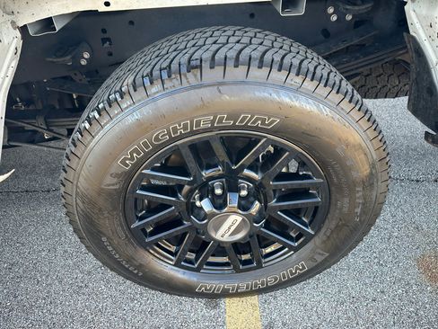 Used 2022 Ford F350 XL w/ STX Appearance Package image 6