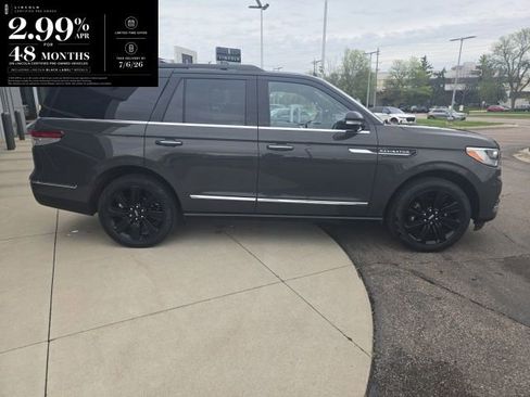 Certified 2023 Lincoln Navigator Black Label AWD/4WD image 3