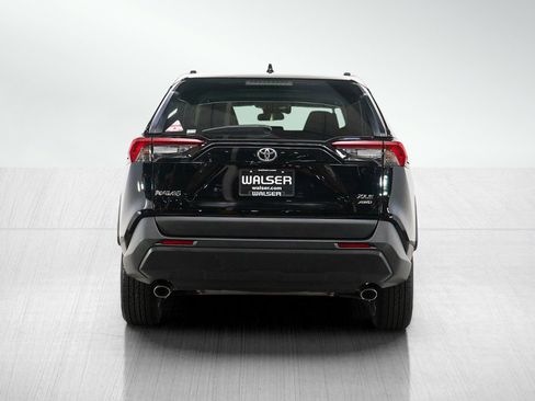 Used 2025 Toyota RAV4 XLE AWD/4WD image 4