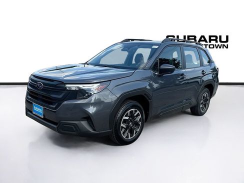 Certified 2025 Subaru Forester AWD/4WD image 3