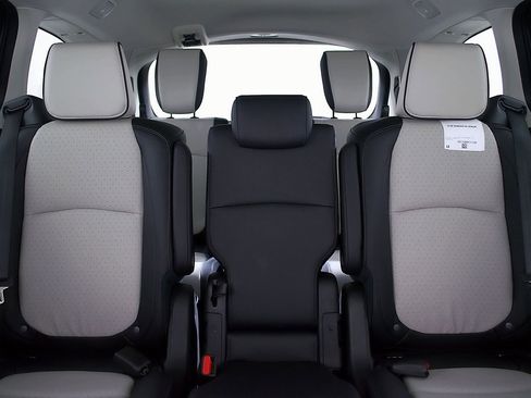 New 2026 Honda Odyssey Elite image 15