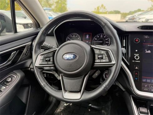 Used 2022 Subaru Outback Limited image 12