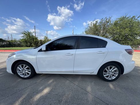 Used 2012 MAZDA MAZDA3 i Touring FWD image 4