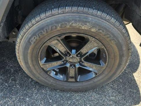 Used 2019 Jeep Wrangler Unlimited Sport w/ Dual Top Group AWD/4WD image 8