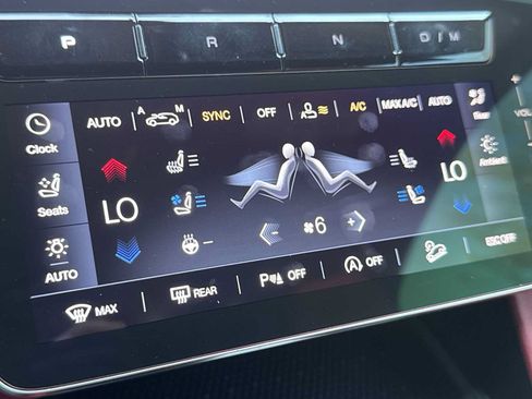 Used 2023 Maserati Grecale Modena AWD/4WD image 28