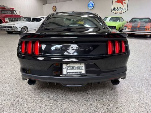 Used 2015 Ford Mustang GT Premium RWD image 6