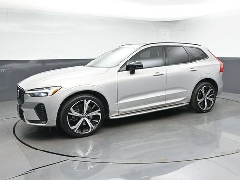 Used 2023 Volvo XC60 B6 Ultimate w/ Protection Package Premier AWD/4WD image 4