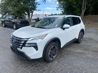 Used 2025 Nissan Rogue SV AWD/4WD video 1