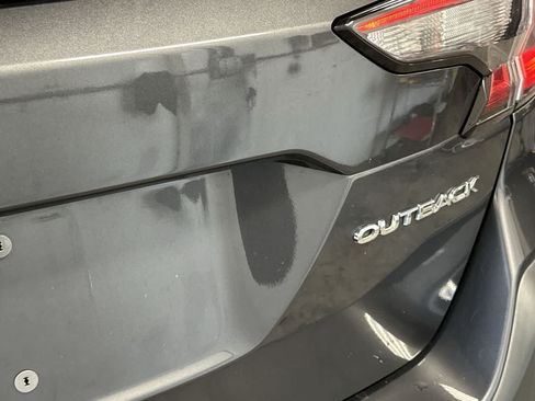 Used 2024 Subaru Outback Limited AWD/4WD image 10