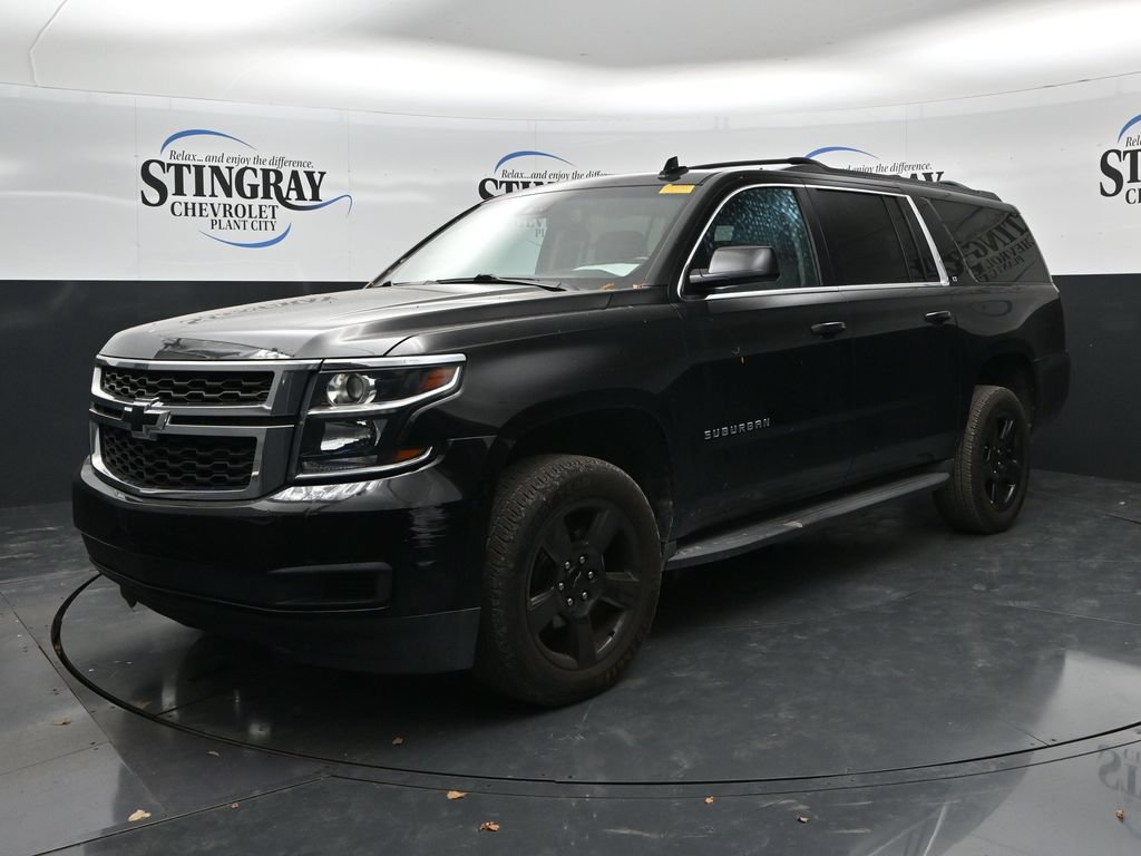 Used 2020 Chevrolet Suburban LT w/ LT Midnight Edition RWD image 3