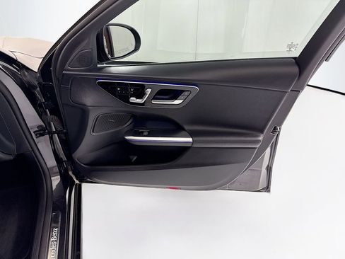 Used 2023 Mercedes-Benz C 300 Sedan image 25