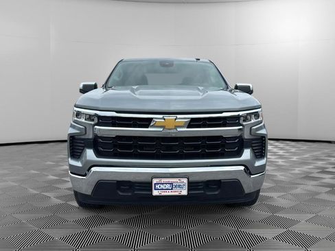 Used 2024 Chevrolet Silverado 1500 LT AWD/4WD image 7