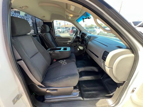 Used 2013 Chevrolet Silverado 3500 W/T RWD image 18