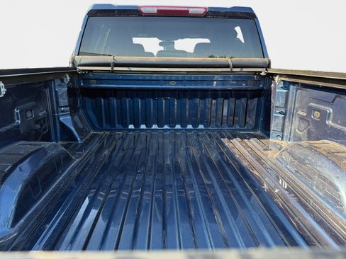 Used 2023 GMC Sierra 2500 SLE w/ SLE Convenience Package AWD/4WD image 23