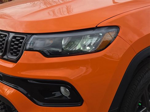 New 2026 Jeep Compass Limited image 5