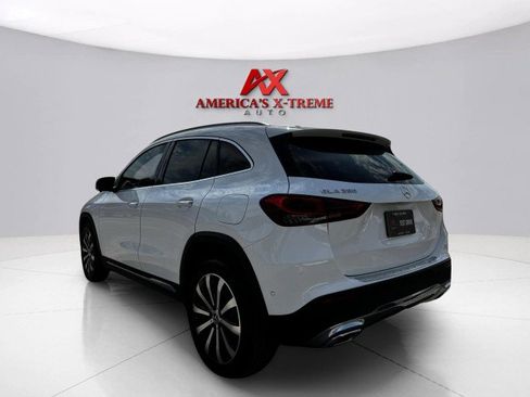 Used 2023 Mercedes-Benz GLA 250 w/ Premium Package image 2