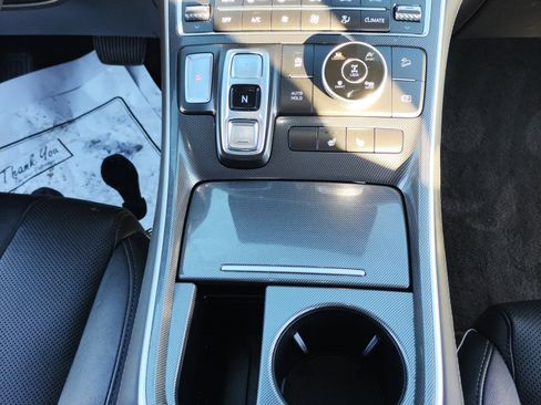 Used 2022 Hyundai Santa Fe SEL w/ Convenience + Premium Package image 26