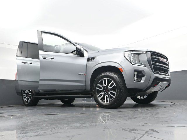 Used 2023 GMC Yukon XL AT4 w/ AT4 Premium Package AWD/4WD image 44