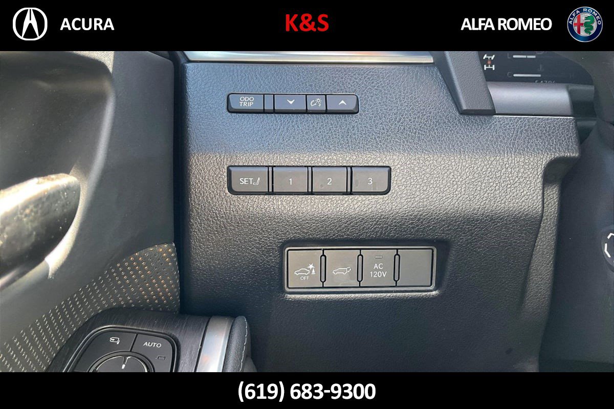 Used 2024 Lexus GX 550 w/ Accessory Package (Z1) AWD/4WD image 37