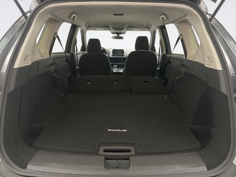 Used 2023 Nissan Rogue SV image 20