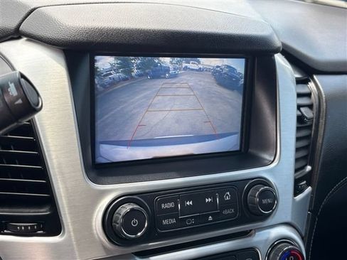 Used 2019 GMC Yukon XL SLT w/ Open Road Package RWD image 23