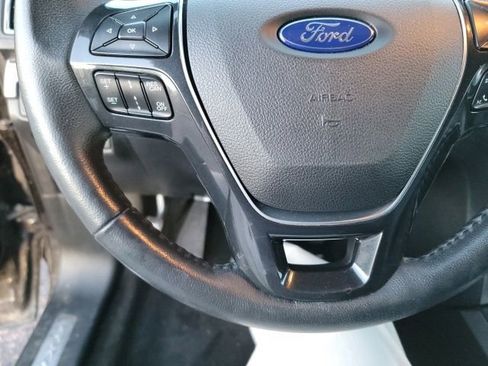 Used 2018 Ford Explorer Limited w/ Equipment Group 301A image 10